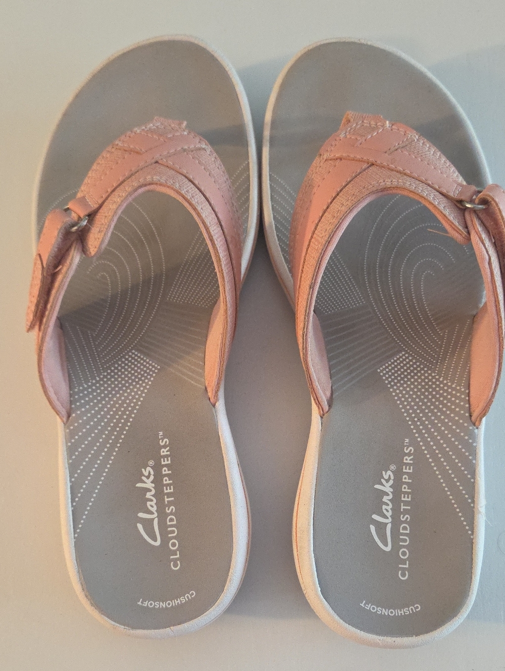 Clarks Cloudsteppers Women's Rose Pink Thong Sandals